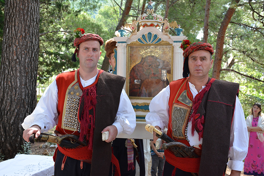 Proslava Gospe od Karmela u Brelima