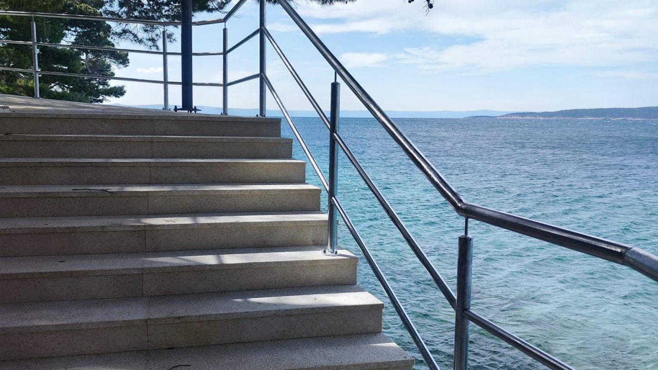 497710883_10228659078850184_3826312559040572776_n