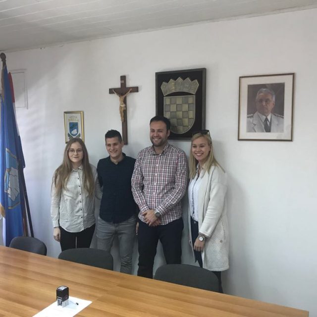 28783102_10211561892071200_7513860166966575104_n