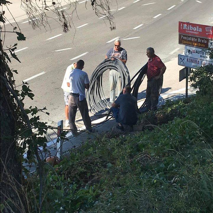 42654672_10212900345171691_1665778210777858048_n