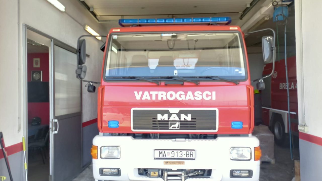 518341282_10229835252093780_8036990370383723434_n